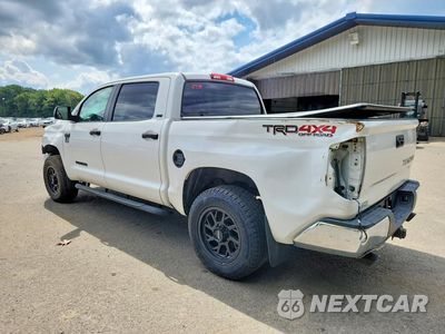Drugie zdjęcie samochodu z przodu: 2018 TOYOTA TUNDRA CREWMAX SR5 VIN:5TFDY5F13JX708226 - miniatura