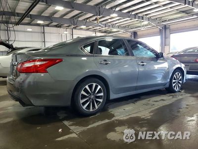 Trzecie zdjęcie samochodu z tyłu: 2017 NISSAN ALTIMA 2.5 SV VIN:1N4AL3AP0HC189564 - miniatura
