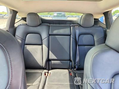 Zdjęcie 10 z 14 samochodu: 2024 TESLA MODEL Y VIN:7SAYGAEE8RF100874 - miniatura
