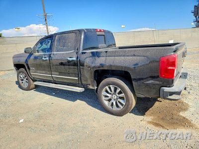 Drugie zdjęcie samochodu z przodu: 2018 CHEVROLET SILVERADO C1500 LTZ VIN:3GCPCSEC9JG262441 - miniatura