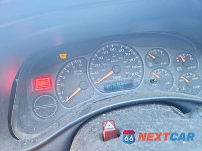 Zdjęcie 9 z 12 samochodu: 2002 CHEVROLET SILVERADO C1500 VIN:2GCEC19T021388113 - miniatura