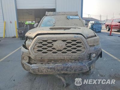 Piąte zdjęcie samochodu w środku: 2021 TOYOTA TACOMA SR5 V6 VIN:5TFDZ5BN8MX057685 - miniatura