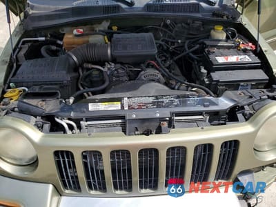Zdjęcie 12 z 13 samochodu: 2003 JEEP LIBERTY RENEGADE VIN:1J4GL38K33W638185 - miniatura