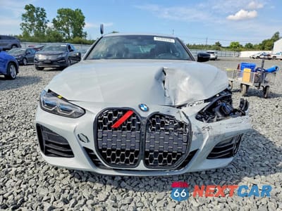Piąte zdjęcie samochodu w środku: 2022 BMW M440XI VIN:WBA13AR06NCH94898 - miniatura