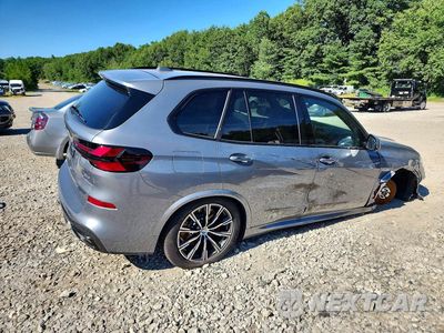 Trzecie zdjęcie samochodu z tyłu: 2026 BMW X5 XDRIVE50E VIN:5UX43EU07T9377360 - miniatura