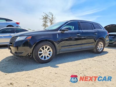 2018 LINCOLN MKT 2LMHJ5NK0JBL01942 - główne zdjęcie licytacji z USA - miniatura