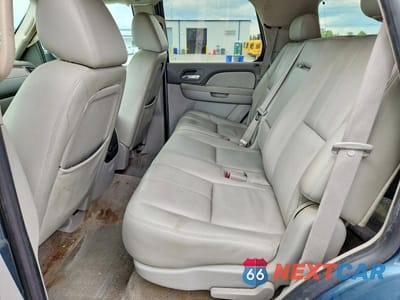 Zdjęcie 11 z 13 samochodu: 2009 GMC YUKON SLT VIN:1GKFK33009R247839 - miniatura