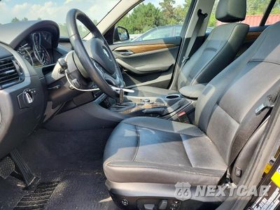 Zdjęcie 7 z 12 samochodu: 2013 BMW X1 XDRIVE35I VIN:WBAVM5C57DVV91092 - miniatura