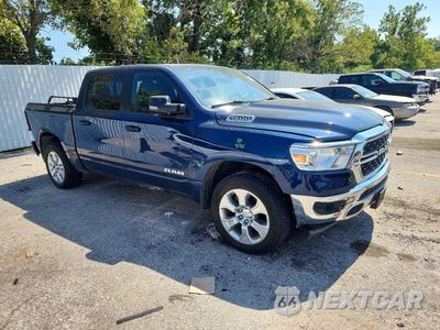 Czwarte zdjęcie samochodu z boku: 2023 RAM 1500 BIG HORN/LONE STAR VIN:1C6SRFFT9PN563328 - miniatura