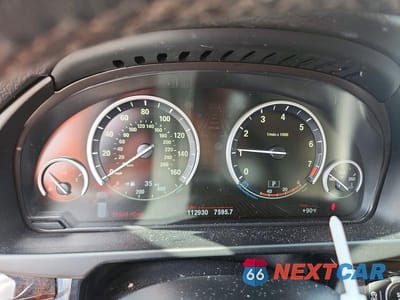 Zdjęcie 9 z 12 samochodu: 2016 BMW X5 SDRIVE35I VIN:5UXKR2C52G0R69941 - miniatura