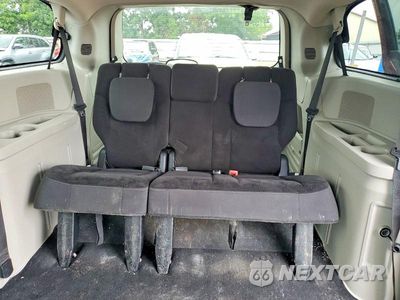 Zdjęcie 10 z 13 samochodu: 2018 DODGE GRAND CARAVAN SE VIN:2C4RDGBGXJR285666 - miniatura