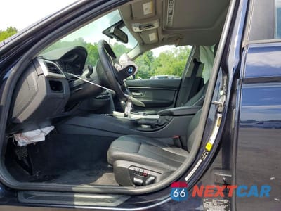 Zdjęcie 7 z 13 samochodu: 2016 BMW 320 XI VIN:WBA8E5G59GNU21440 - miniatura