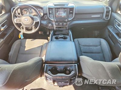 Zdjęcie 8 z 12 samochodu: 2021 RAM 1500 BIG HORN/LONE STAR VIN:1C6SRFFT4MN554869 - miniatura