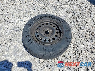 Zdjęcie 13 z 14 samochodu: 2006 SATURN VUE VIN:5GZCZ23D66S859036 - miniatura