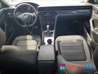 Zdjęcie 8 z 12 samochodu: 2020 VOLKSWAGEN PASSAT R-LINE VIN:1VWMA7A38LC017550 - miniatura