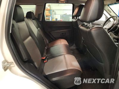Zdjęcie 11 z 13 samochodu: 2008 JEEP GRAND CHEROKEE LAREDO VIN:1J8GR48K98C190272 - miniatura
