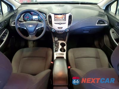 Zdjęcie 8 z 12 samochodu: 2016 CHEVROLET CRUZE LS VIN:1G1BC5SMXG7246416 - miniatura