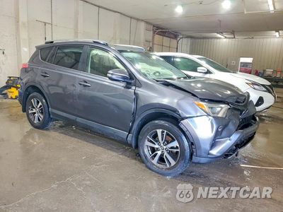 Czwarte zdjęcie samochodu z boku: 2018 TOYOTA RAV4 XLE VIN:JTMRFREV3JD224954 - miniatura