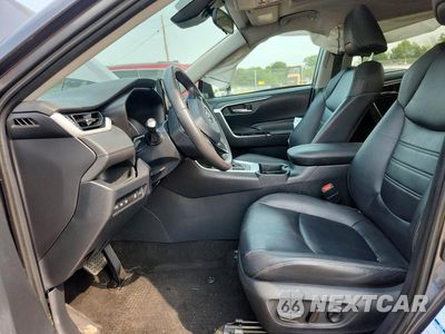 Zdjęcie 7 z 13 samochodu: 2019 TOYOTA RAV4 XLE PREMIUM VIN:2T3A1RFV2KC034126 - miniatura