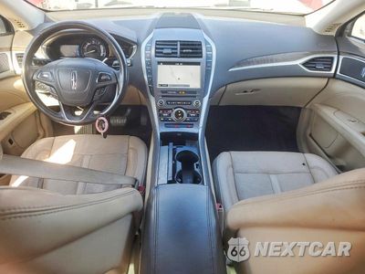 Zdjęcie 8 z 12 samochodu: 2017 LINCOLN MKZ HYBRID RESERVE VIN:3LN6L5MU6HR634996 - miniatura