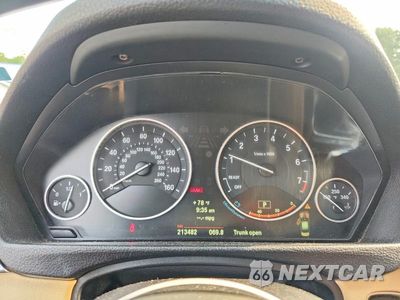 Zdjęcie 9 z 12 samochodu: 2013 BMW 328 XI VIN:WBA3B3C51DF530736 - miniatura