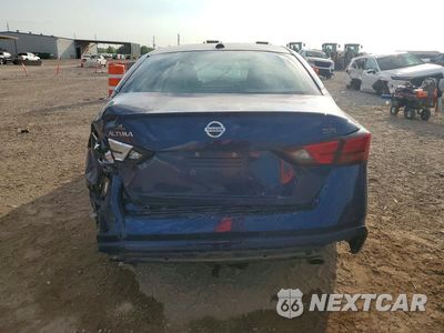 Zdjęcie 6 z 13 samochodu: 2019 NISSAN ALTIMA SR VIN:1N4BL4CVXKC110981 - miniatura