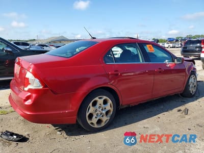 Trzecie zdjęcie samochodu z tyłu: 2010 FORD FUSION SE VIN:3FAHP0HA8AR275912 - miniatura