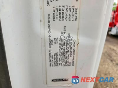 Zdjęcie 12 z 14 samochodu: 2018 FREIGHTLINER CASCADIA 125 SEMI TRUCK VIN:3AKJGLDR5JSJH8828 - miniatura