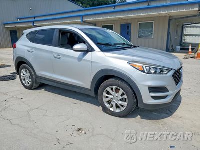 Czwarte zdjęcie samochodu z boku: 2019 HYUNDAI TUCSON SE VIN:KM8J2CA47KU005785 - miniatura