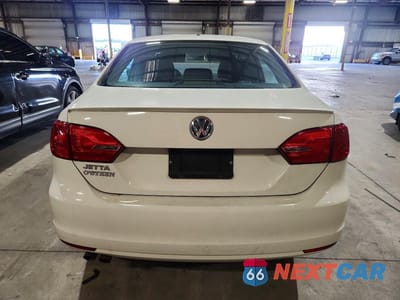 Zdjęcie 6 z 12 samochodu: 2012 VOLKSWAGEN JETTA BASE VIN:3VW1K7AJ1CM363128 - miniatura
