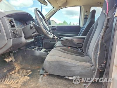 Zdjęcie 7 z 13 samochodu: 2002 DODGE DAKOTA SPORT VIN:1B7GG32X82S697320 - miniatura
