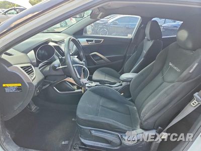 Zdjęcie 7 z 12 samochodu: 2015 HYUNDAI VELOSTER BASE VIN:KMHTC6AD1FU240924 - miniatura