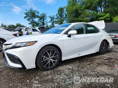 2023 TOYOTA CAMRY SE 4T1G11AK9PU824272 - główne zdjęcie licytacji z USA - miniatura
