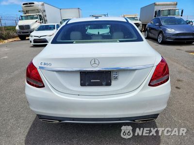 Zdjęcie 6 z 12 samochodu: 2017 MERCEDES-BENZ C 300 VIN:55SWF4JB6HU219637 - miniatura