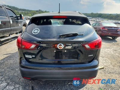 Zdjęcie 6 z 12 samochodu: 2019 NISSAN ROGUE SPORT S VIN:JN1BJ1CR4KW313819 - miniatura