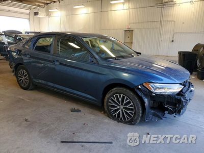 Czwarte zdjęcie samochodu z boku: 2021 VOLKSWAGEN JETTA S VIN:3VWN57BU5MM091170 - miniatura