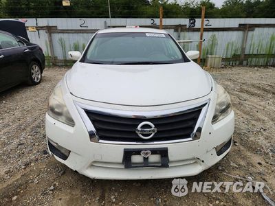 Piąte zdjęcie samochodu w środku: 2015 NISSAN ALTIMA 2.5 S VIN:1N4AL3AP4FN906775 - miniatura