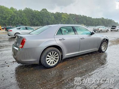 Trzecie zdjęcie samochodu z tyłu: 2014 CHRYSLER 300 VIN:2C3CCAAG7EH372965 - miniatura