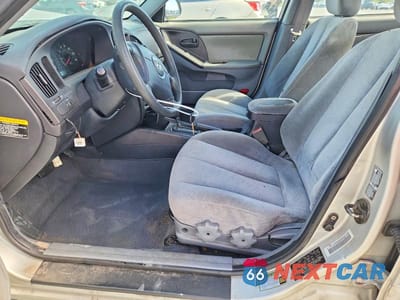 Zdjęcie 7 z 12 samochodu: 2004 HYUNDAI ELANTRA GLS VIN:KMHDN46D84U821698 - miniatura
