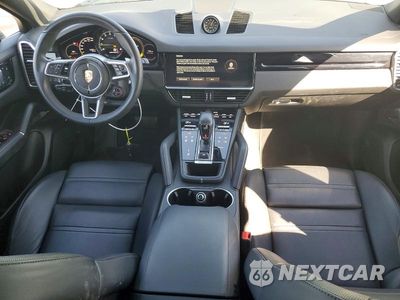 Zdjęcie 8 z 13 samochodu: 2022 PORSCHE CAYENNE E HYBRID COUPE VIN:WP1BE2AY8NDA51058 - miniatura