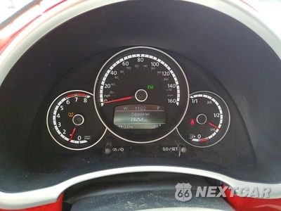 Zdjęcie 9 z 13 samochodu: 2016 VOLKSWAGEN BEETLE S/SE VIN:3VW517AT7GM804207 - miniatura