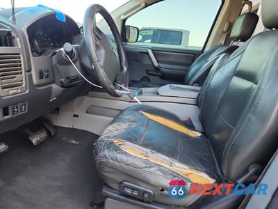 Zdjęcie 7 z 13 samochodu: 2004 NISSAN ARMADA SE VIN:5N1AA08A64N701998 - miniatura