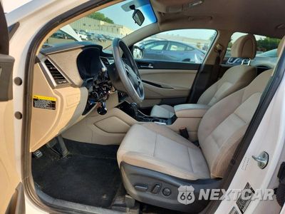 Zdjęcie 7 z 13 samochodu: 2016 HYUNDAI TUCSON SE VIN:KM8J3CA42GU133145 - miniatura