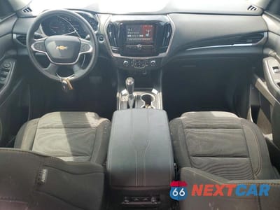 Zdjęcie 8 z 13 samochodu: 2019 CHEVROLET TRAVERSE LS VIN:1GNERFKW6KJ246975 - miniatura