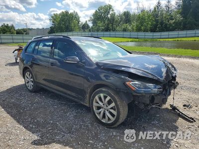 Czwarte zdjęcie samochodu z boku: 2019 VOLKSWAGEN GOLF SPORTWAGEN S VIN:3VWY57AU4KM511982 - miniatura