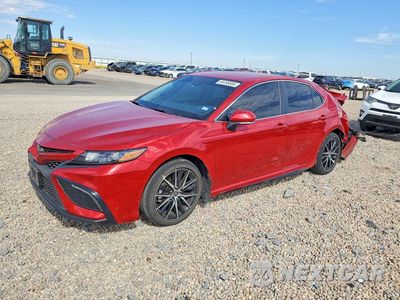 2024 TOYOTA CAMRY SE 4T1G11AK5RU258582 - główne zdjęcie licytacji z USA - miniatura