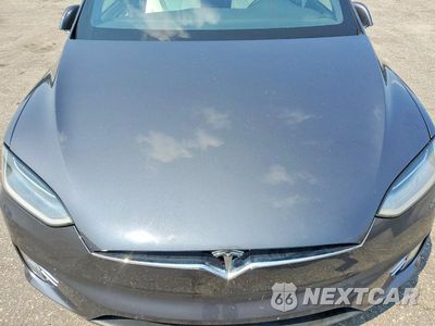Zdjęcie 12 z 13 samochodu: 2018 TESLA MODEL X VIN:5YJXCBE26JF137717 - miniatura