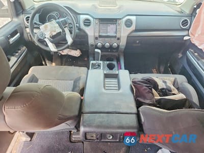 Zdjęcie 8 z 13 samochodu: 2014 TOYOTA TUNDRA CREWMAX SR5 VIN:5TFDW5F11EX414013 - miniatura