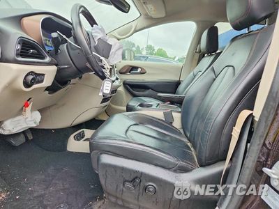 Zdjęcie 7 z 14 samochodu: 2017 CHRYSLER PACIFICA TOURING L PLUS VIN:2C4RC1EG4HR729145 - miniatura