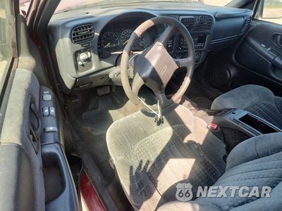 Zdjęcie 8 z 12 samochodu: 2001 CHEVROLET S TRUCK S10 VIN:1GCCS19W618124300 - miniatura